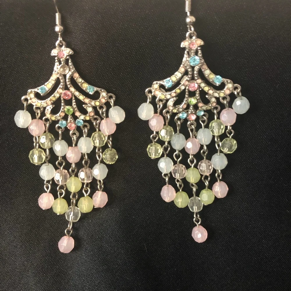 Chandelier Earrings Set - Picture 1 of 3
